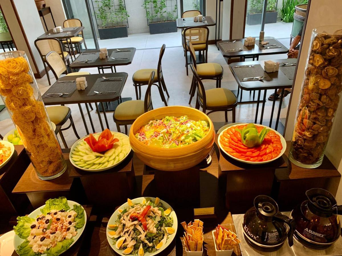 Cozy Danang Boutique Hotel Экстерьер фото