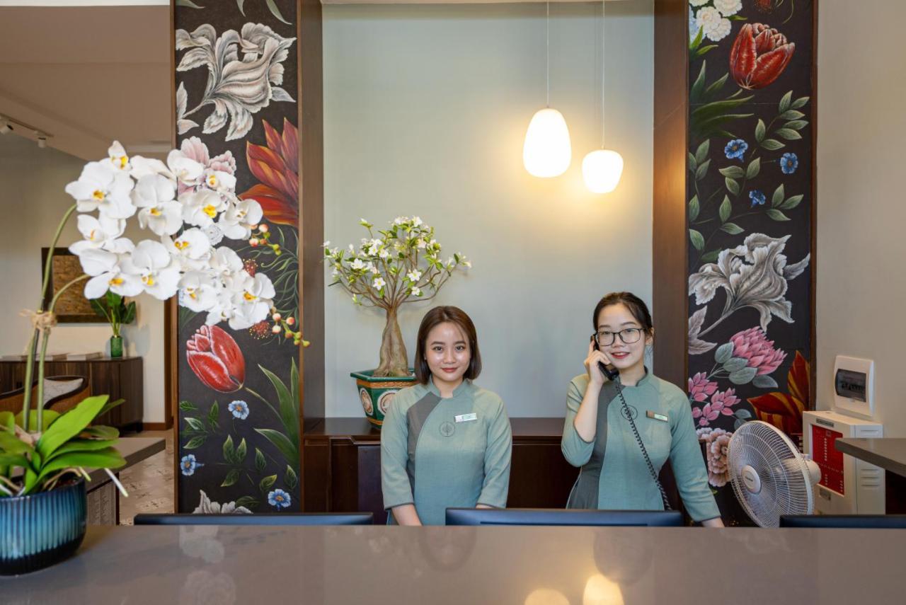 Cozy Danang Boutique Hotel Экстерьер фото